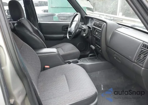 2001 Jeep Cherokee Limited/Sport from USA, damaged, VIN 1J4FF58S31L548645